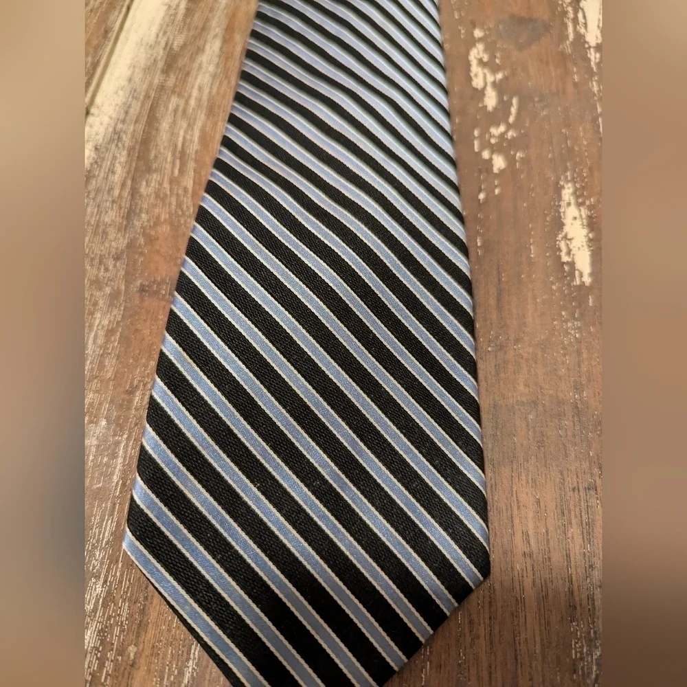 Tommy Hilfiger Blue‎ striped tie 100% silk